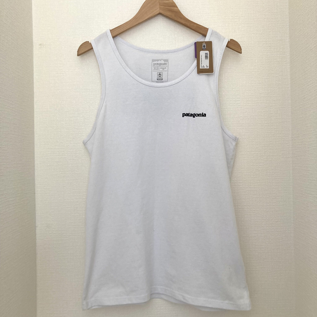 【新品タグ付き】　パタゴニア　ノースリーブTシャツ　タンクトップ　ロゴ入り　XS 5