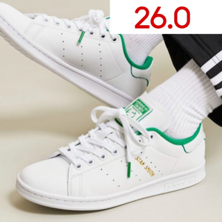 スタンスミス(STANSMITH（adidas）)の【新品26cm】adidas スタンスミス ホワイト/グリーン/ゴールド(スニーカー)