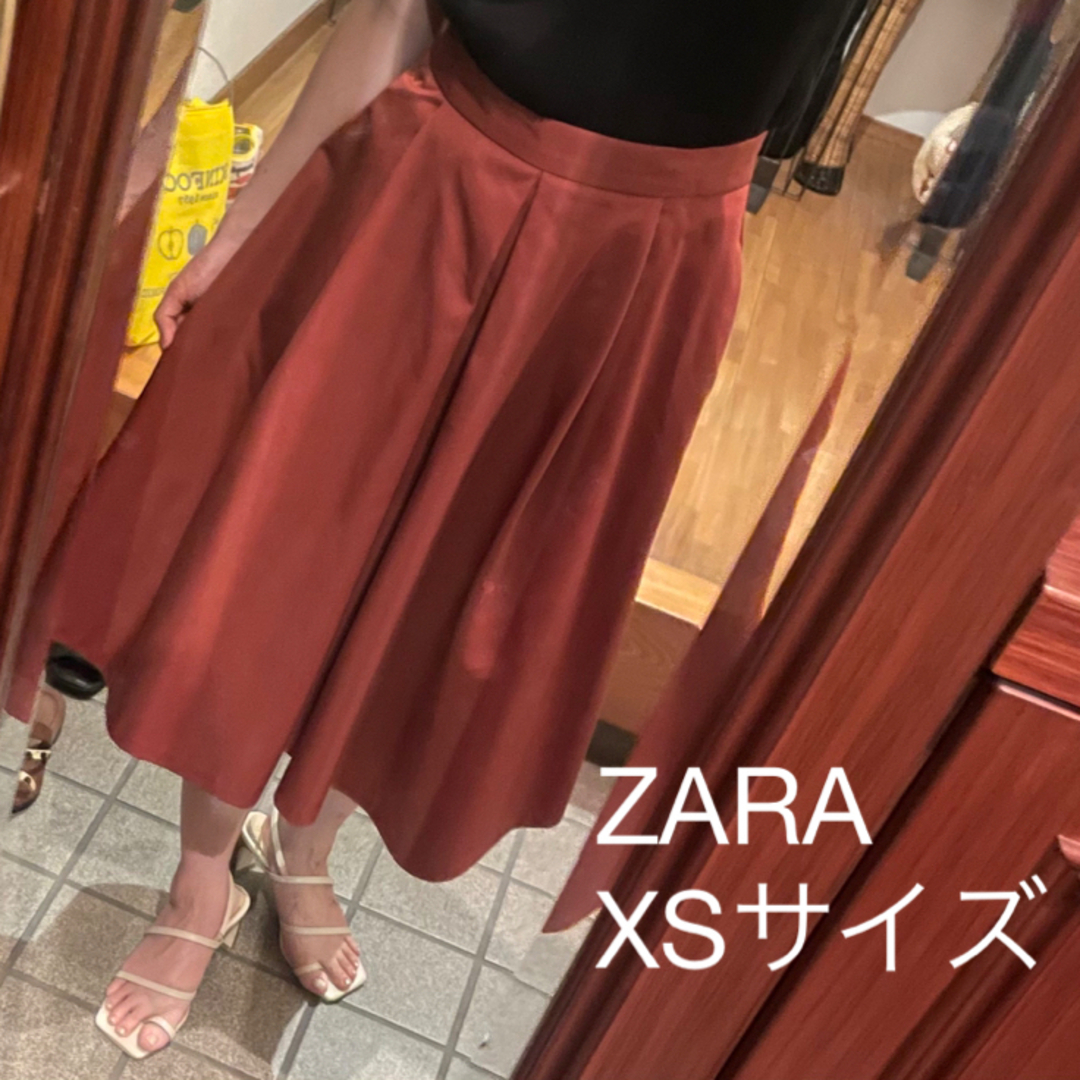 ZARA(ザラ)のZARAフレアスカート　アーバンリサーチ、INED、ユナイテッドアローズ レディースのスカート(ひざ丈スカート)の商品写真