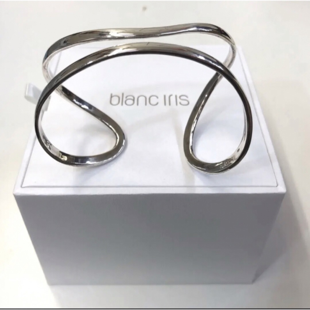 美品 blanc iris haricot 2line bangle