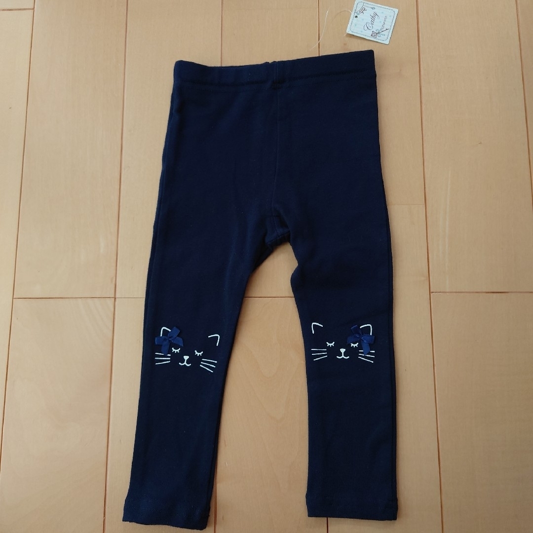 motherways(マザウェイズ)の☆お値下げ相談可能です様専用☆マザウェイズ　レギンス　90　ネコ　猫 キッズ/ベビー/マタニティのベビー服(~85cm)(パンツ)の商品写真