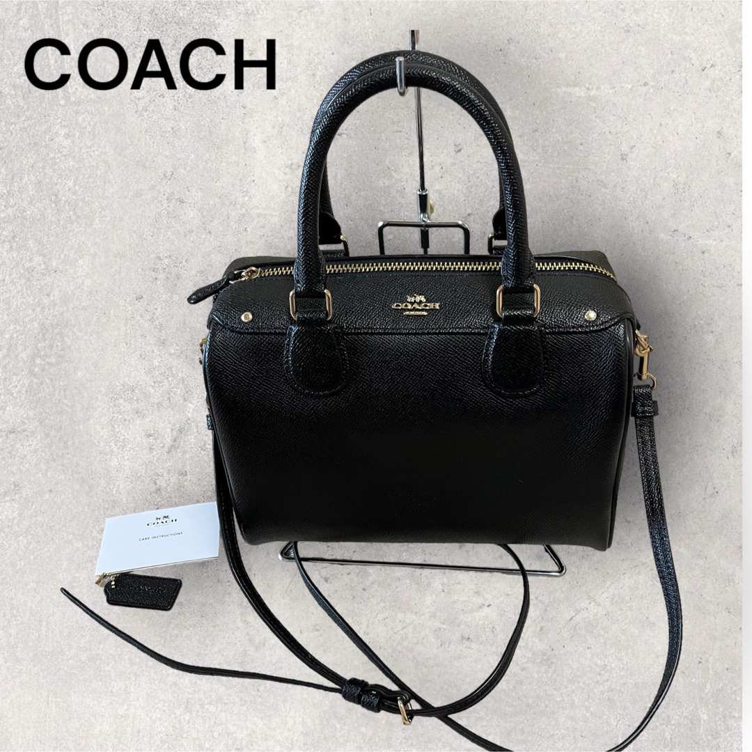 お値下げ☆新品COACH　メンズショルダーバッグ\u003c黒\u003eブランド