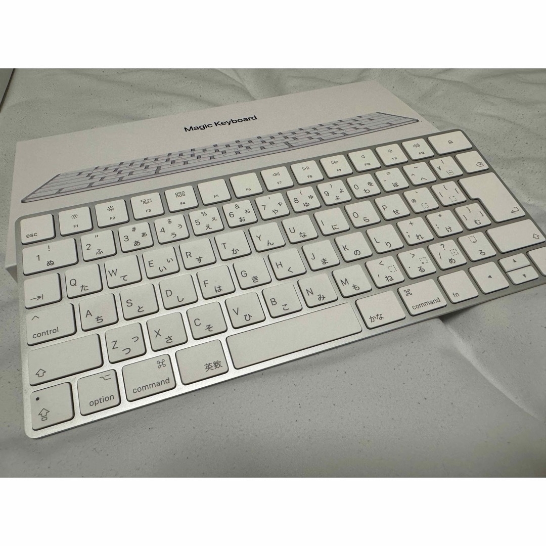 Apple(アップル)のAPPLE MAGIC KEYBOARD-JIS スマホ/家電/カメラのPC/タブレット(PC周辺機器)の商品写真