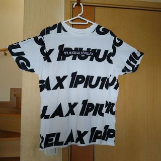 ウノピゥウノウグァーレトレ(1piu1uguale3)の【希少】【1piu1uguale3relax】ビッグロゴデザイン★Tシャツ★(Tシャツ/カットソー(半袖/袖なし))