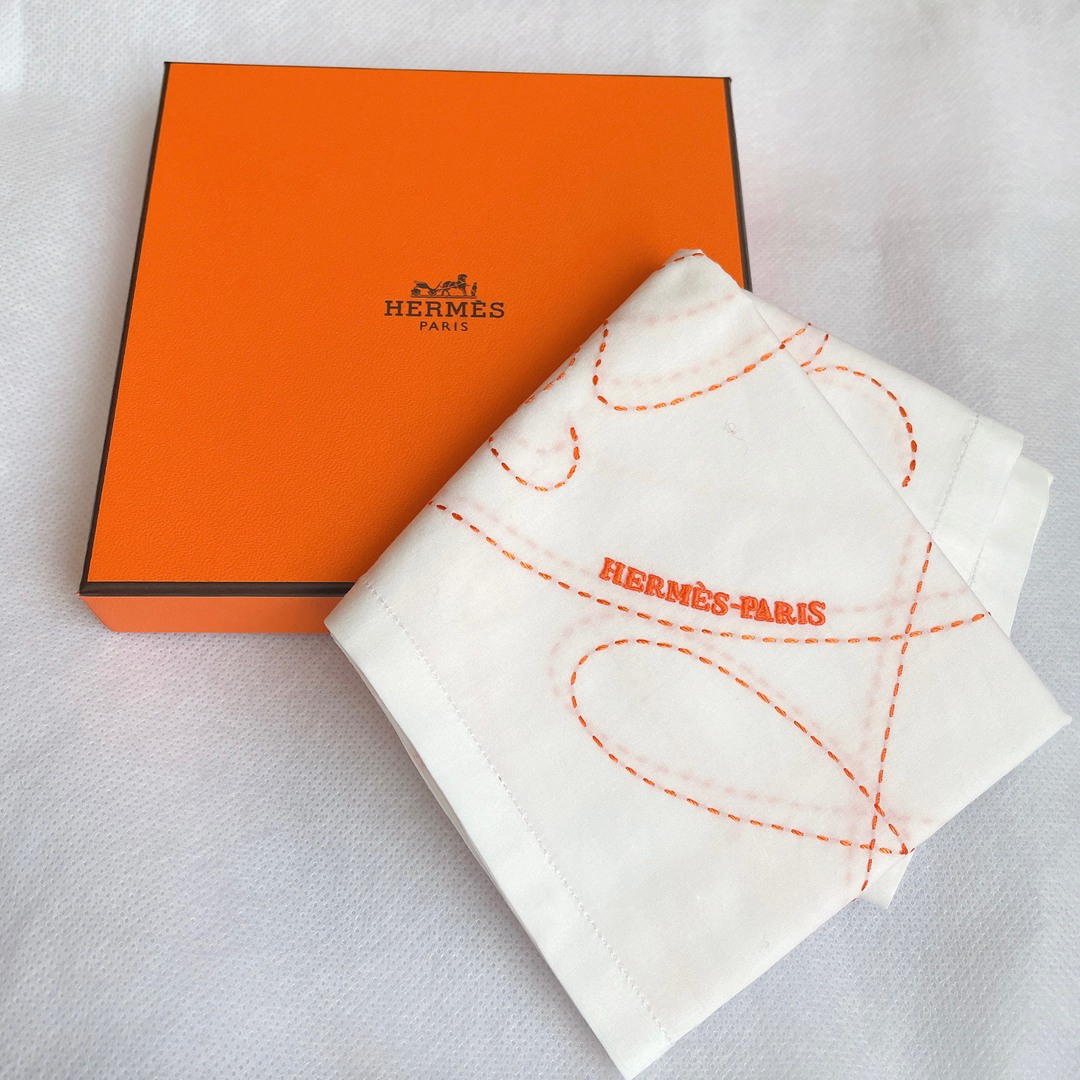 【未使用】Hermes コットンハンカチ