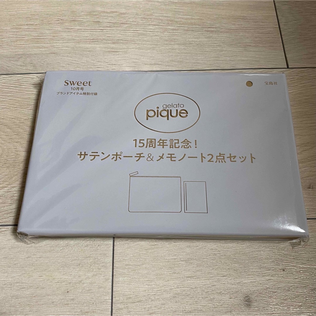 gelato pique(ジェラートピケ)のsweet 付録　gelatopique サテンポーチ＆メモノート レディースのファッション小物(ポーチ)の商品写真