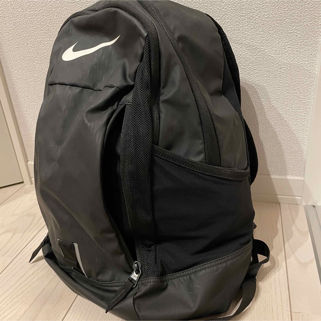 NIKE(ナイキ)の【美品】 ナイキ　リュック メンズのバッグ(バッグパック/リュック)の商品写真