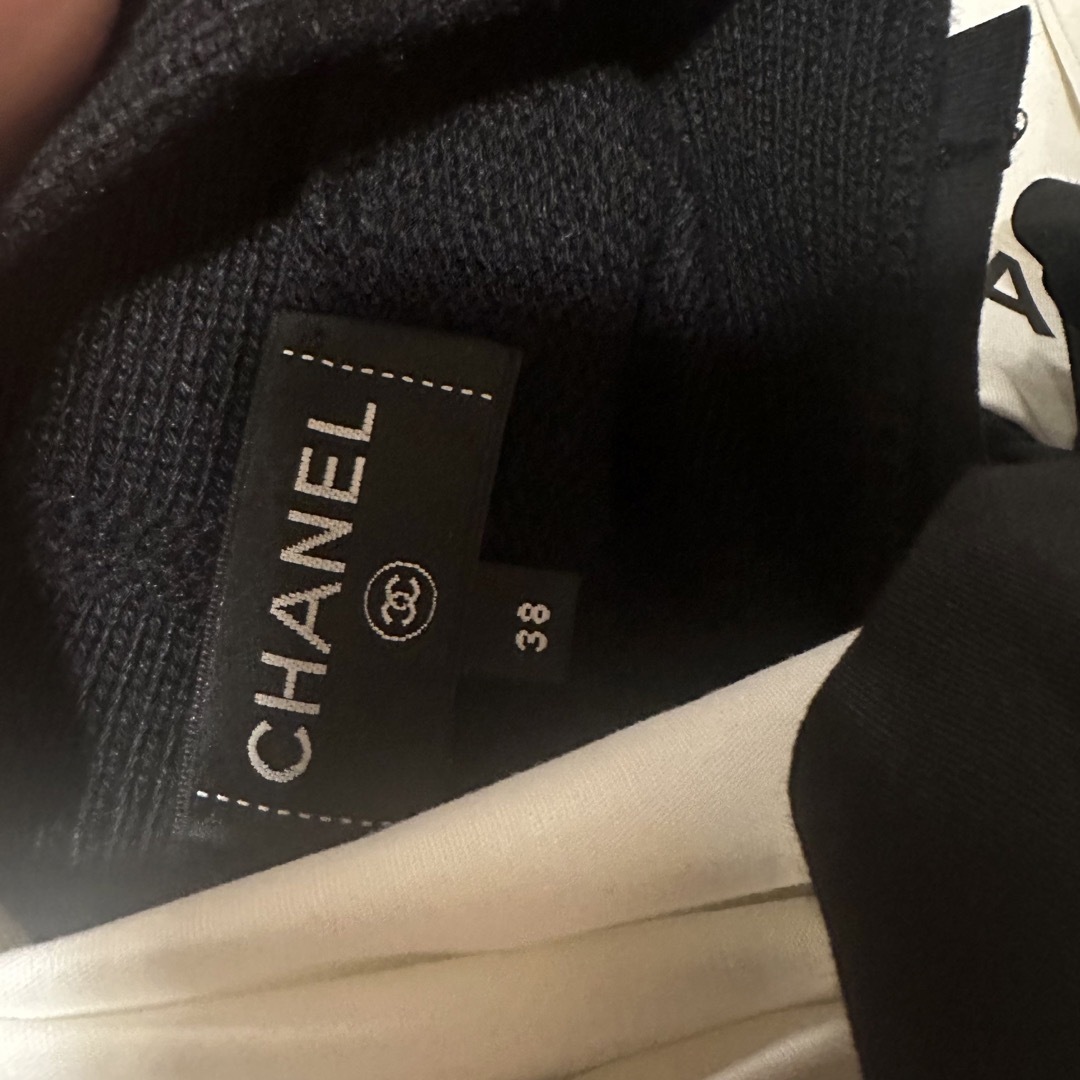 CHANEL(シャネル)のシャネル CHANEL カーディガン レディースのトップス(カーディガン)の商品写真