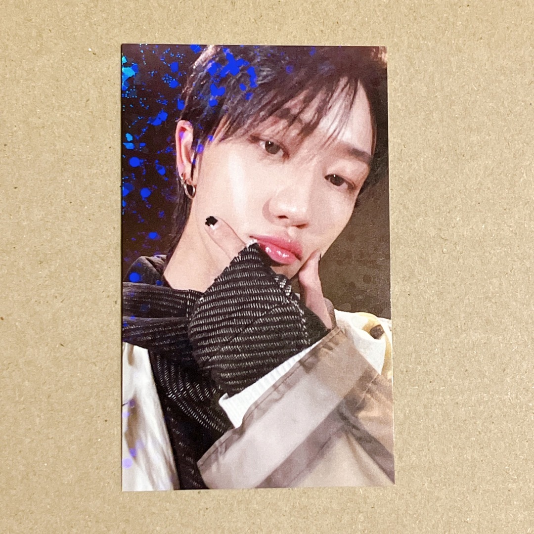 SEVENTEEN セブチ ミンハオ THE8 ユニバ もたれ トレカ SEVENTEEN セブチ ミンハオ THE8 ユニバ もたれ トレカ