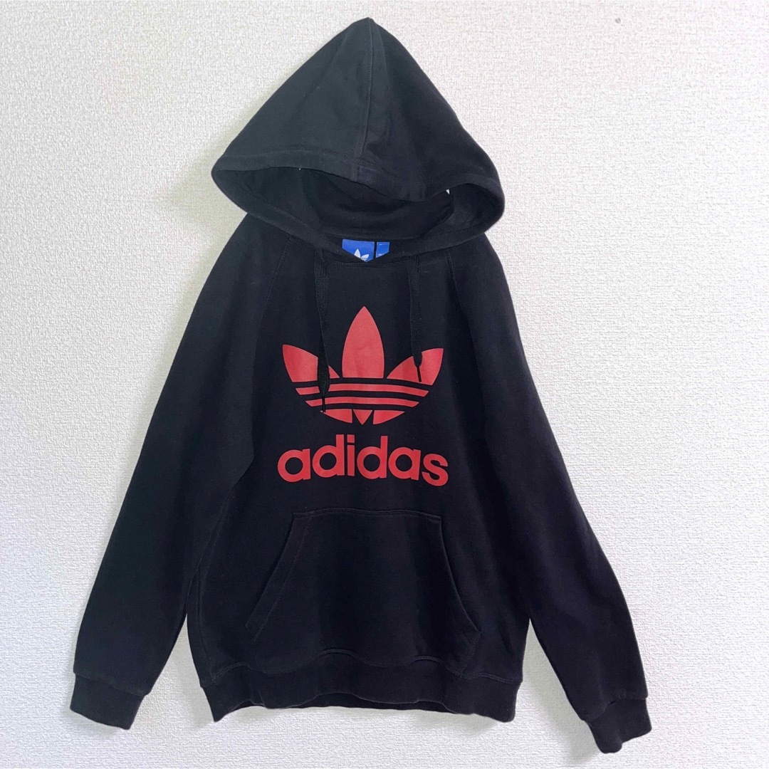 adidas アディダス オリジナル フーディー 黒赤マーク - パーカー