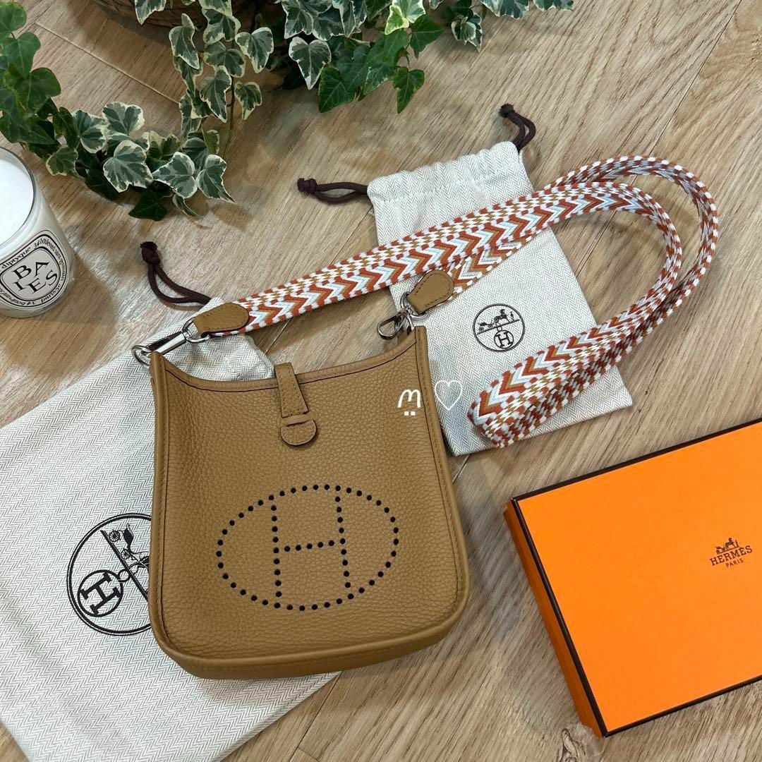 HERMES　エルメス　エブリンTPMミニ　ビスキュイ　バンドリエールジグザグショルダーバッグ