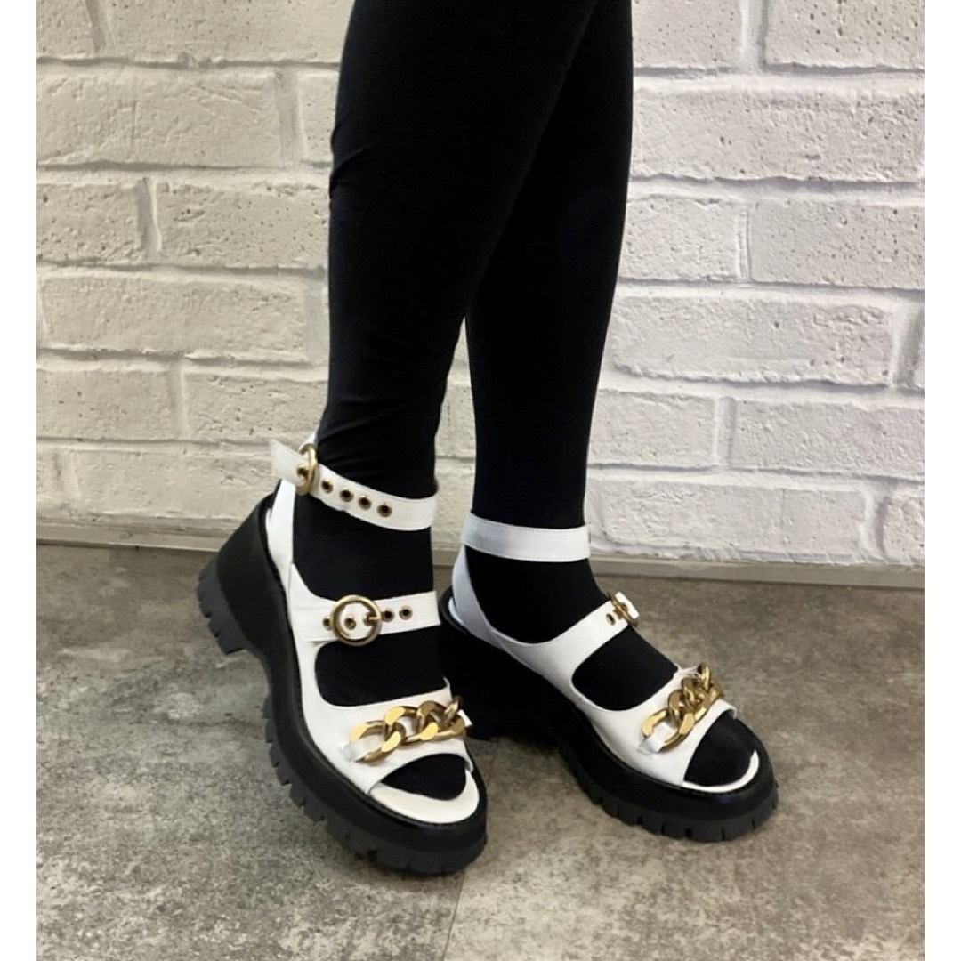 JEFFREY CAMPBELL(ジェフリーキャンベル)の【新品★未使用】Jeffrey Campbellジェフリーキャンベル  厚底 レディースの靴/シューズ(サンダル)の商品写真