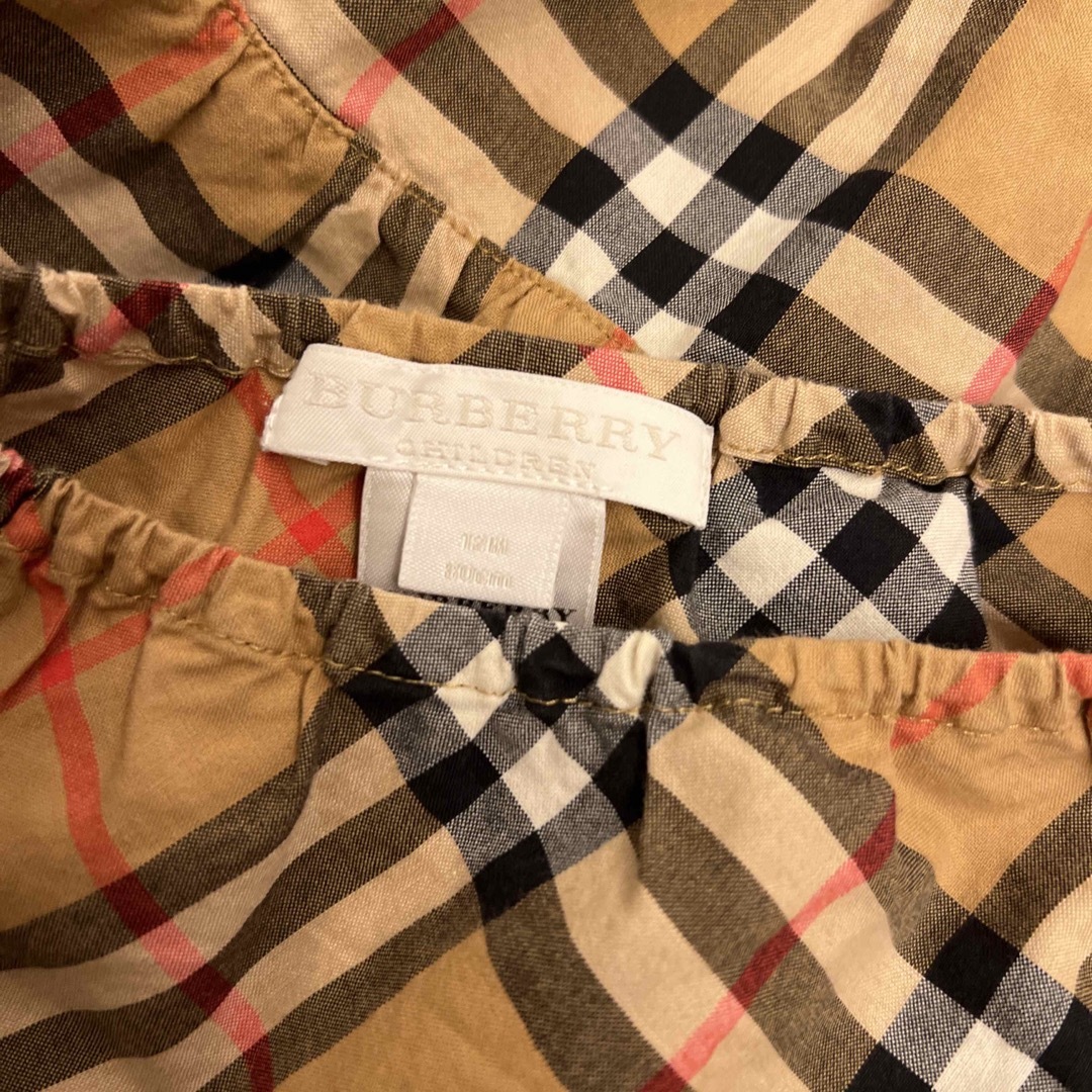 BURBERRY(バーバリー)のバーバリー　ワンピース キッズ/ベビー/マタニティのベビー服(~85cm)(ワンピース)の商品写真