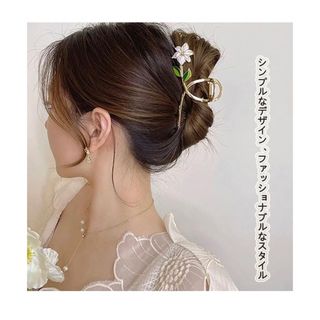 ヘアクリップ　白い花(バレッタ/ヘアクリップ)