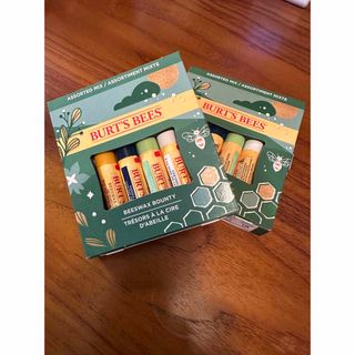 バーツビーズ(BURT'S BEES)の【新品】BURT’S BEESリップ4本セット×2箱(リップケア/リップクリーム)