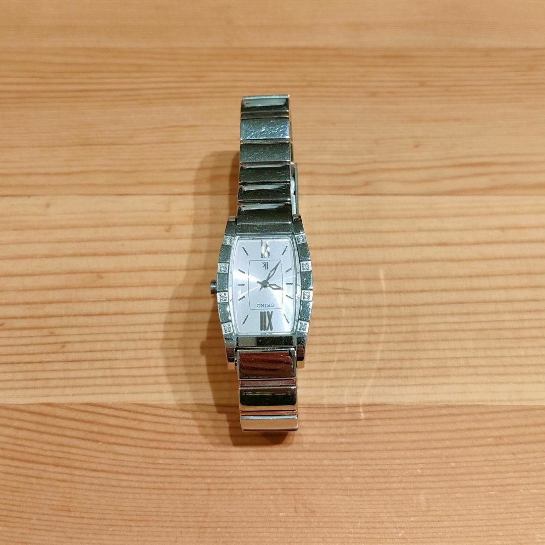 seiko レディース 腕時計 ルキア 1F20-0BK0 8Pダイヤ - 腕時計