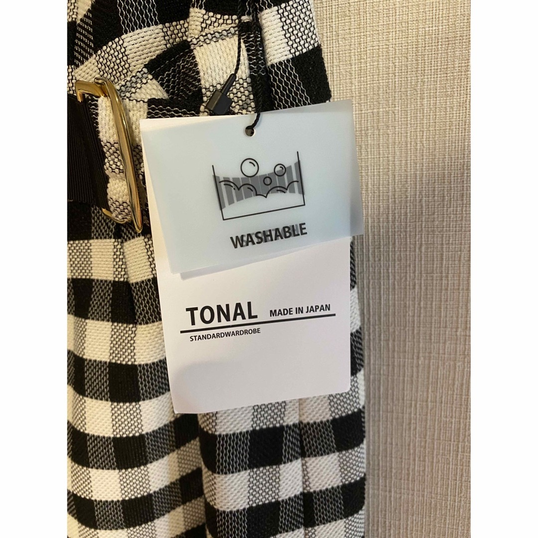 TONAL(トーナル)のTONAL チェックスカート 38 レディースのスカート(ひざ丈スカート)の商品写真