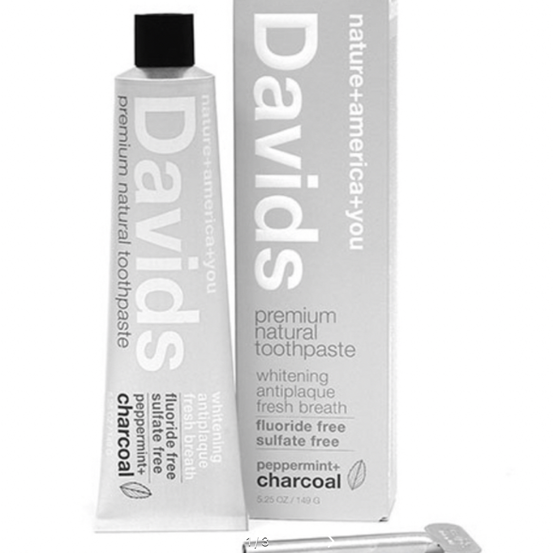 Davids ホワイトニングトゥースペースト（チャコール）歯磨き粉 コスメ/美容のオーラルケア(歯磨き粉)の商品写真