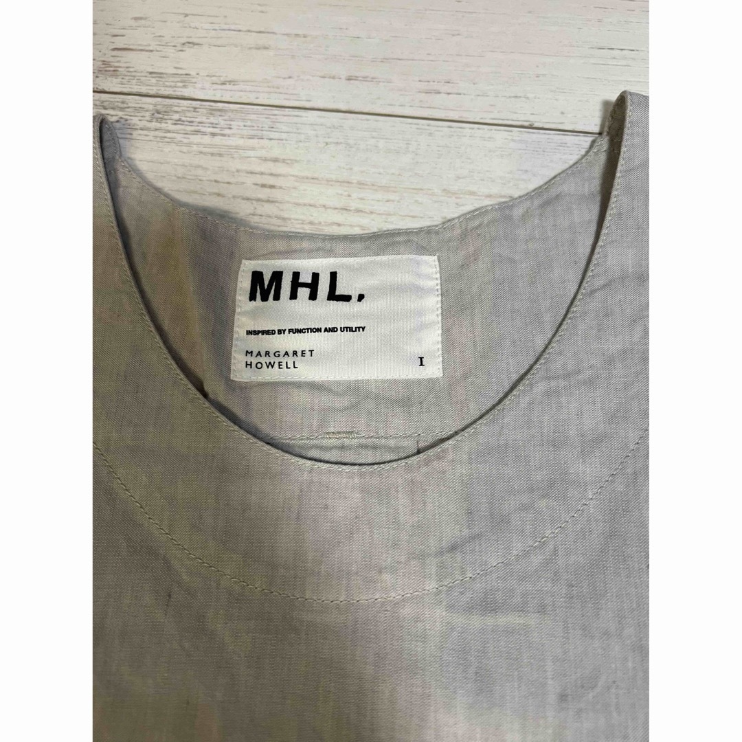 MHL.(エムエイチエル)のMHL 綿麻混　後ろベルトワンピースsize1 レディースのワンピース(ひざ丈ワンピース)の商品写真