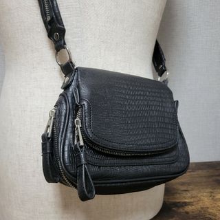 ザラ メンズバッグの通販 500点以上 | ZARAのメンズを買うならラクマ