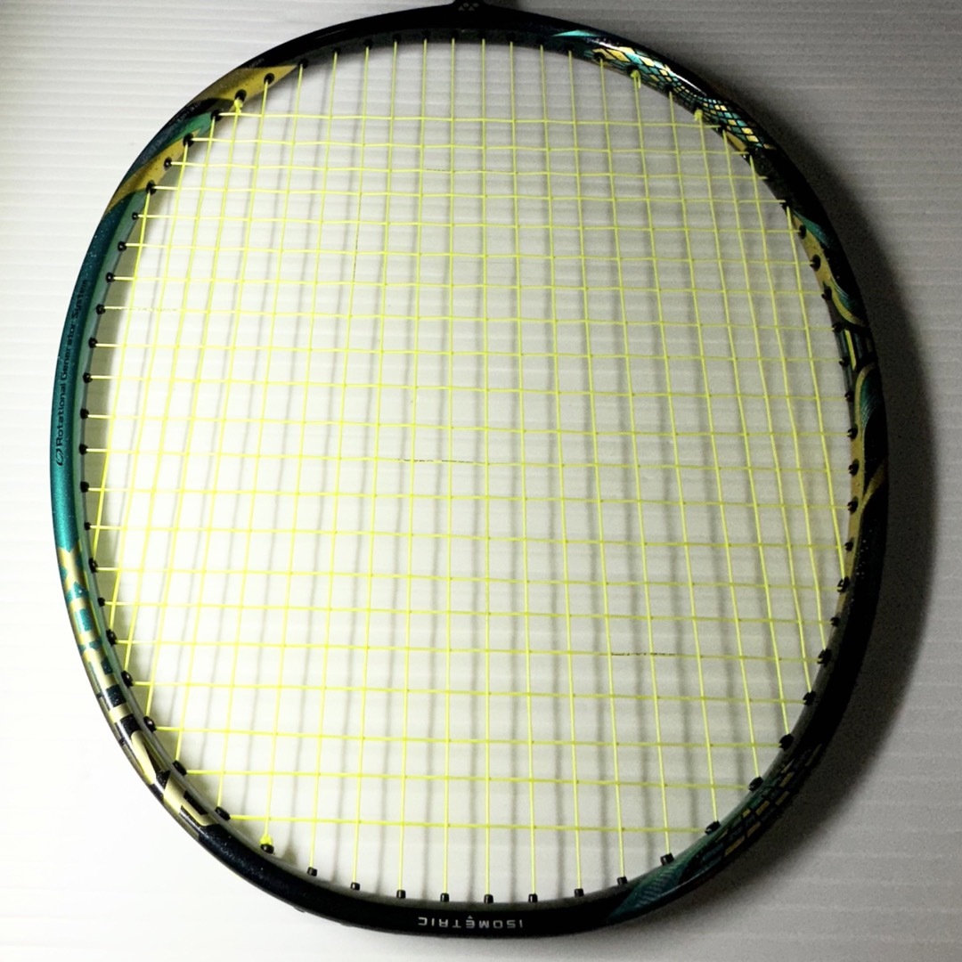 YONEX - ヨネックス アストロクス88S PRO 4UG5 バドミントン ラケット