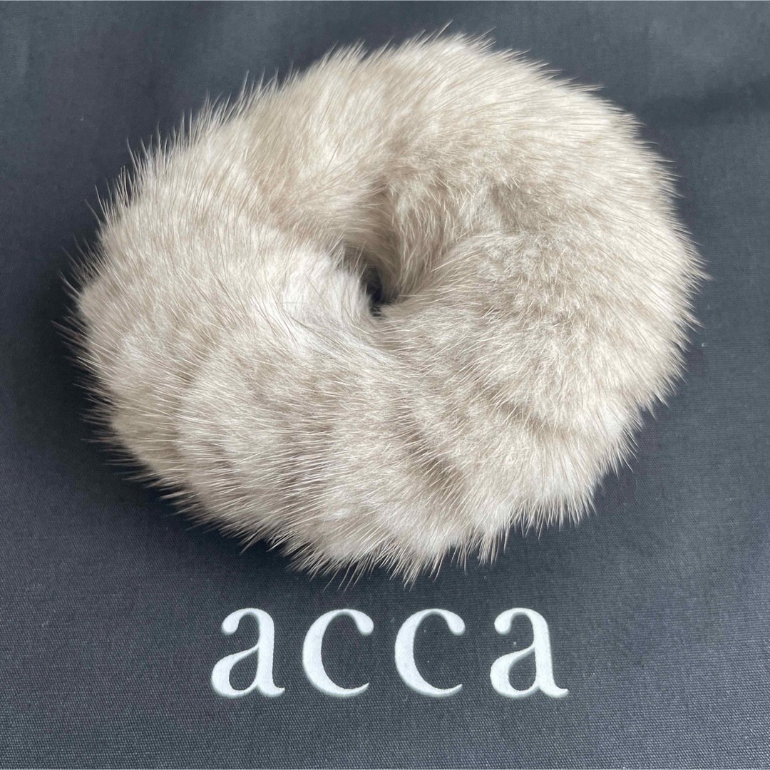 acca アッカ ミンク シュシュ グレー保存袋 - ヘアゴム/シュシュ acca アッカ ミンク シュシュ グレー保存袋 - ヘアゴム/シュシュ