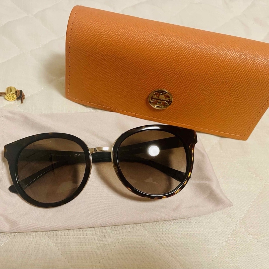 Tory Burch トリーバーチ　サングラス【ケース付き】