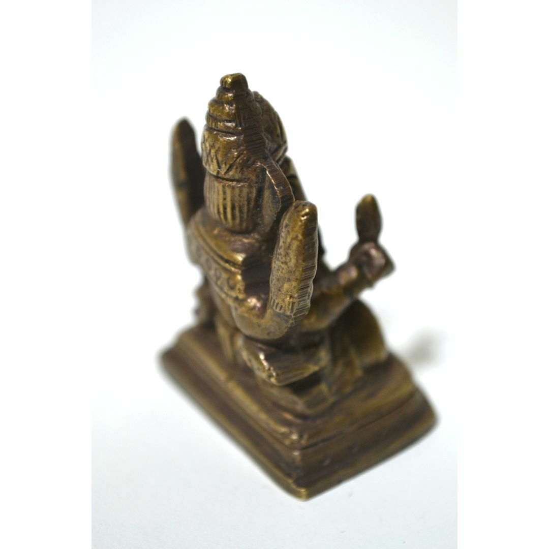 新品 ヒンドゥー教神様 ガネーシャ 真鍮製 仏像 お守り 神様 オブジェ 彫刻の通販 by moma's shop｜ラクマ