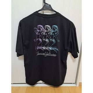 アベイル(Avail)の【新品】うる星やつら ラム3連バックプリントTシャツ Mサイズ(Tシャツ/カットソー(半袖/袖なし))