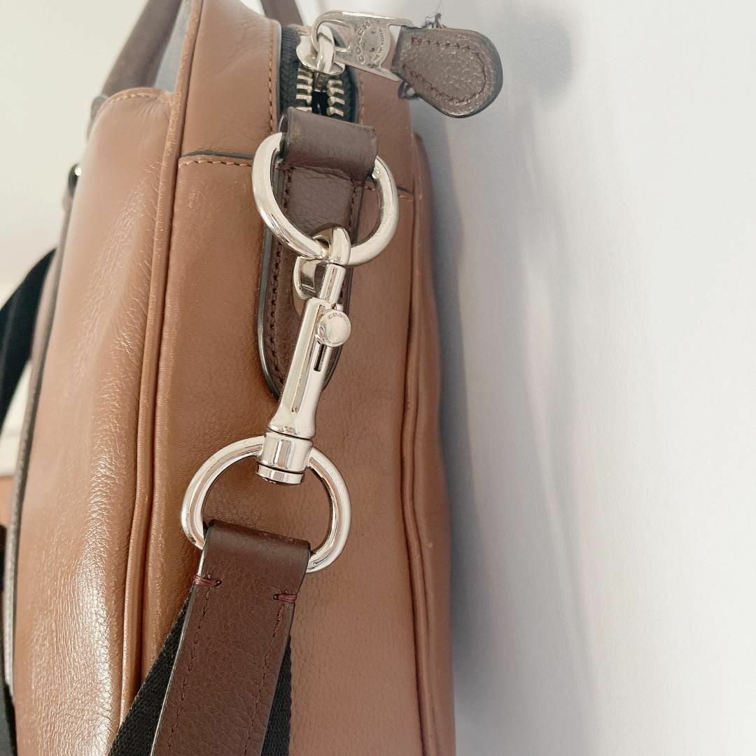 COACH ビジネスバッグ 2way レザー ショルダー紐付 A4可 バイカラー-