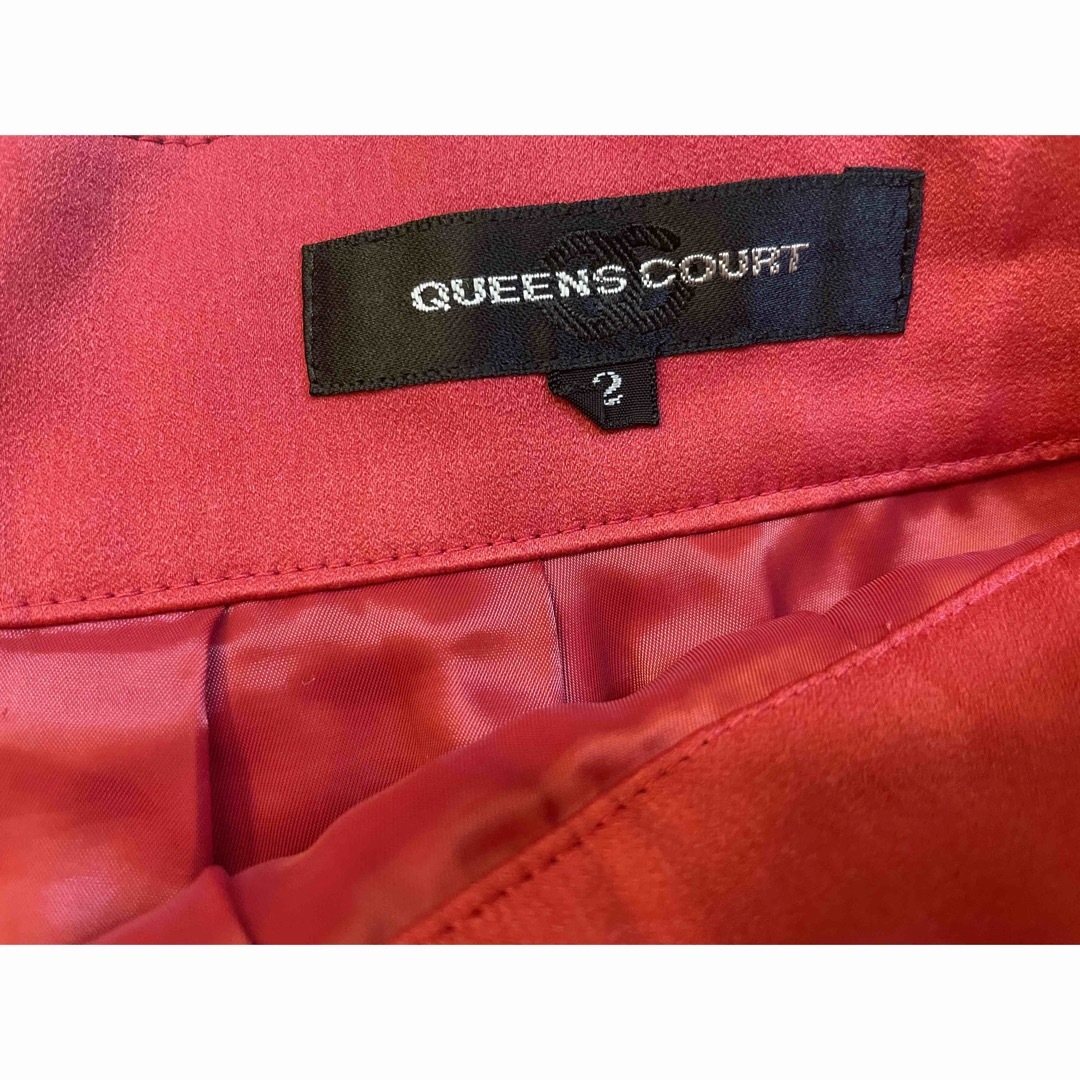 QUEENS COURT(クイーンズコート)の新品　クイーンズコート　スカート　タイトスカート レディースのスカート(ひざ丈スカート)の商品写真