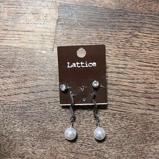 ラティス(Lattice)のピアス(ピアス)