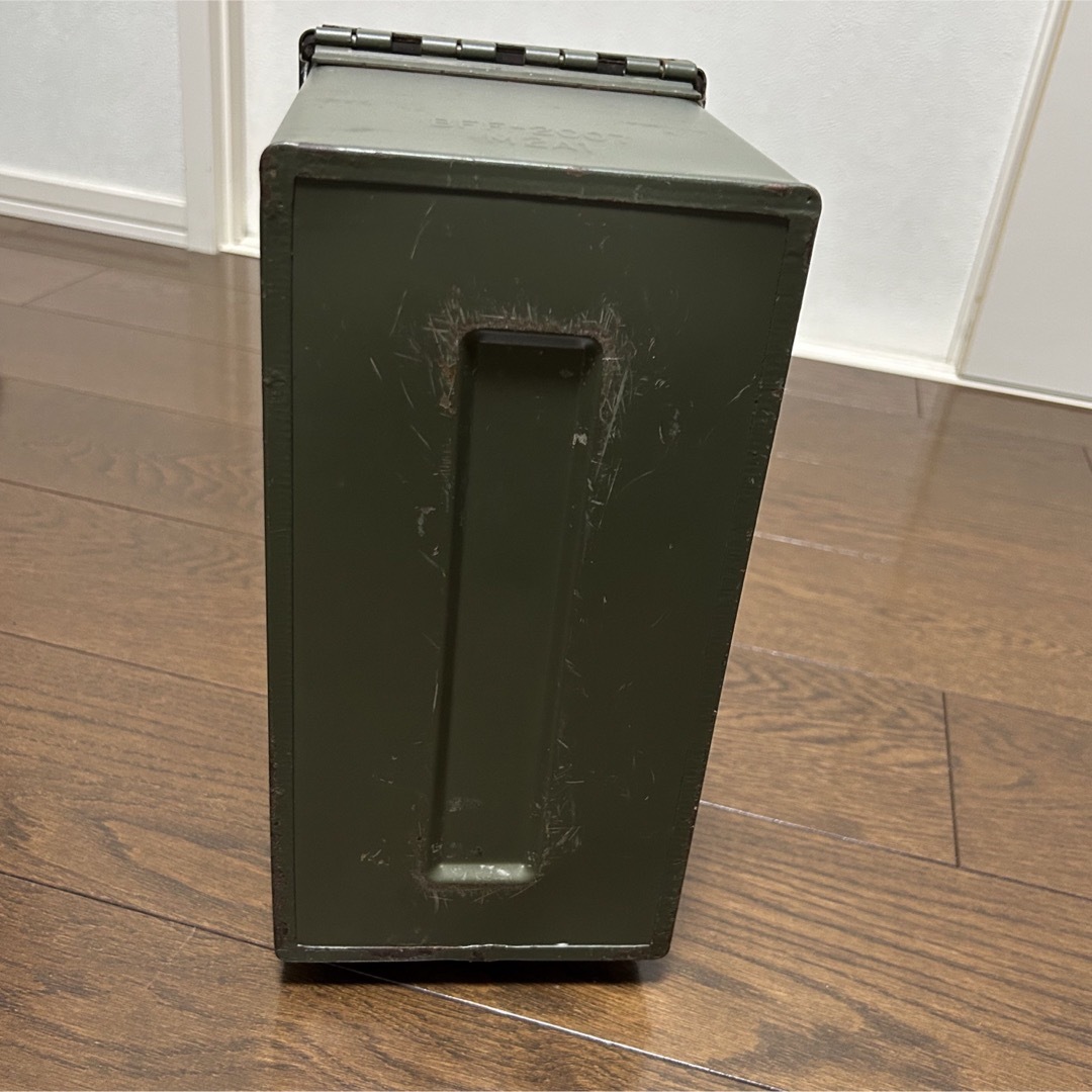 MILITARY(ミリタリー)の実物 USED 米軍 50 CAL AMMO CAN アンモボックス エンタメ/ホビーのミリタリー(個人装備)の商品写真