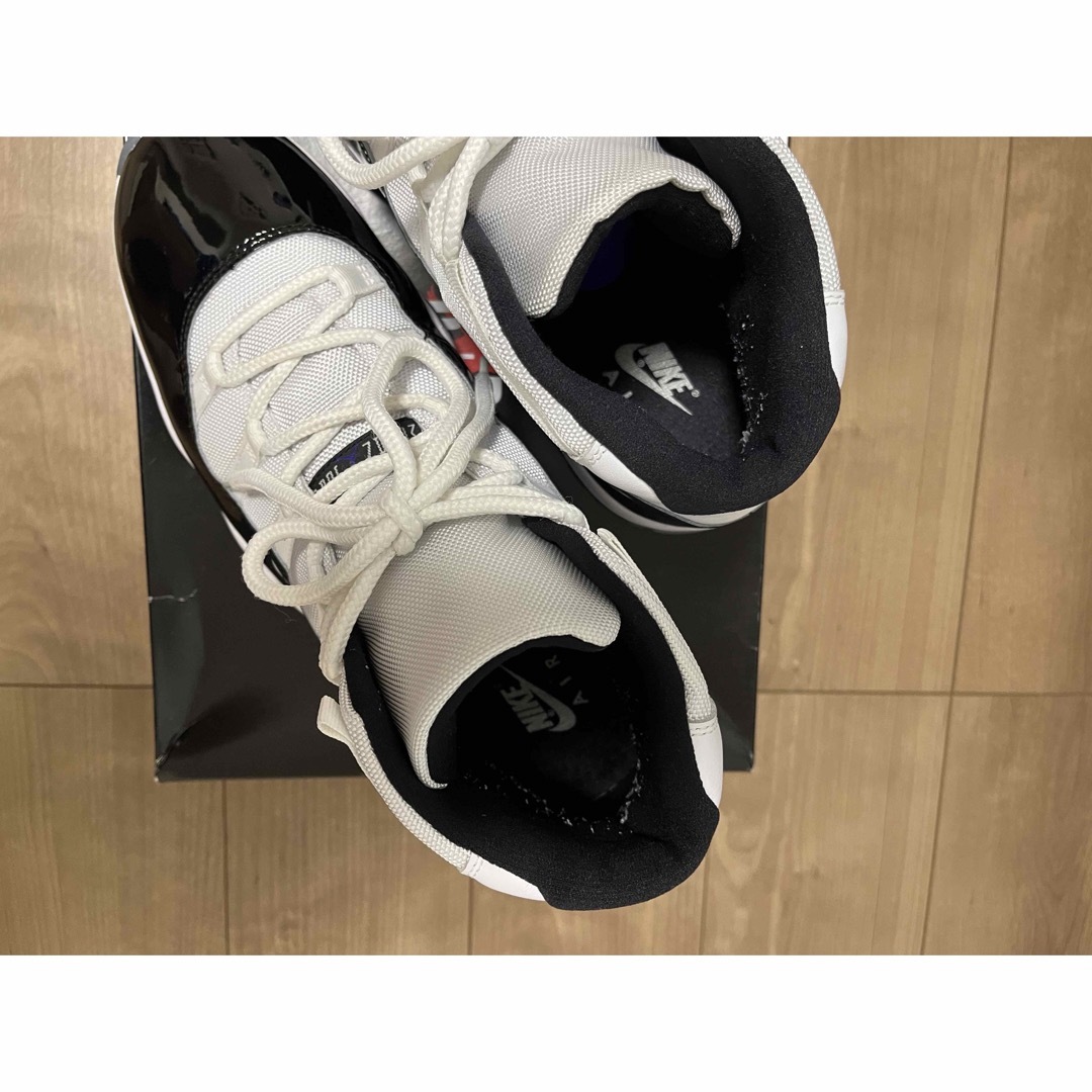 【中古美品】ナイキ エアジョーダン11 レトロ
