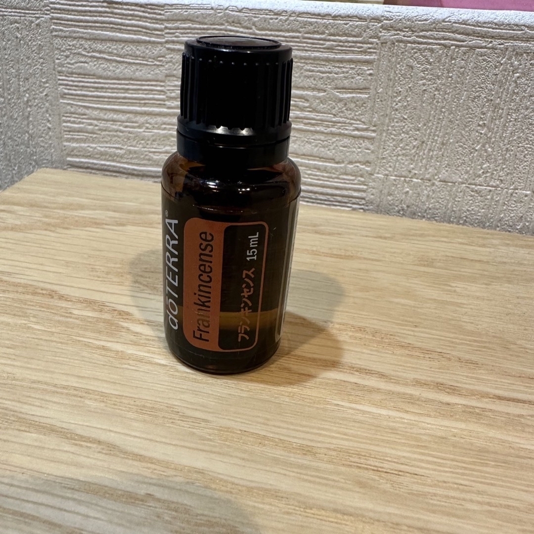 doTERRA - doTTERA ドテラ フランキンセンス エッセンシャルオイルの ...