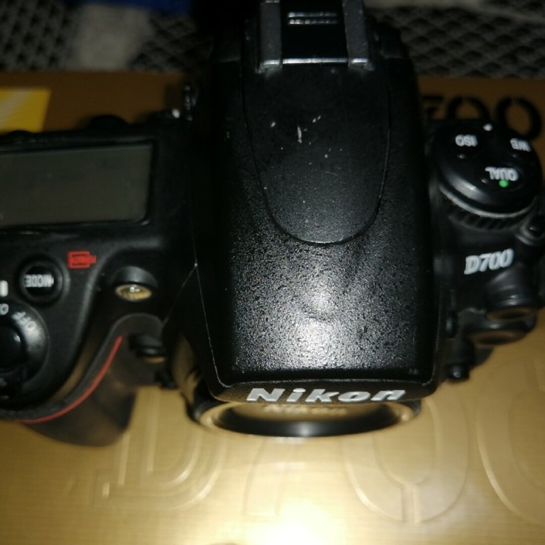 ジャンク)Nikon D700 本体+バッテリーグリップ(MB-D10)付き ジャンク)Nikon D700 本体+バッテリーグリップ(MB-D10)付き