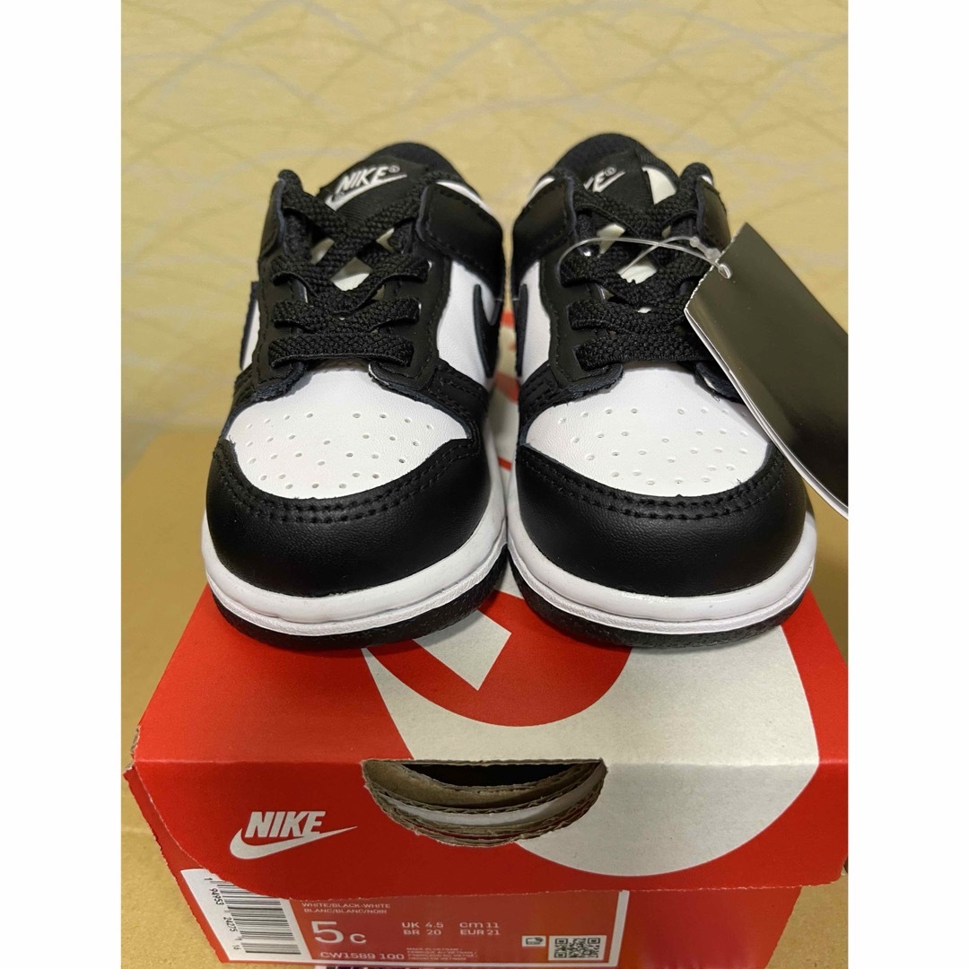 NIKE(ナイキ)のNike TD Dunk Low "White/Black" 11cm キッズ/ベビー/マタニティのキッズ靴/シューズ(15cm~)(スニーカー)の商品写真