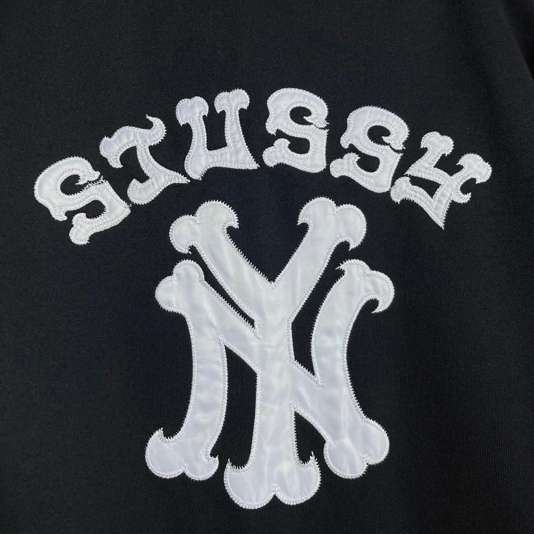 STUSSY   極美品ステューシー アーチロゴ NY パーカー 人気Lサイズ