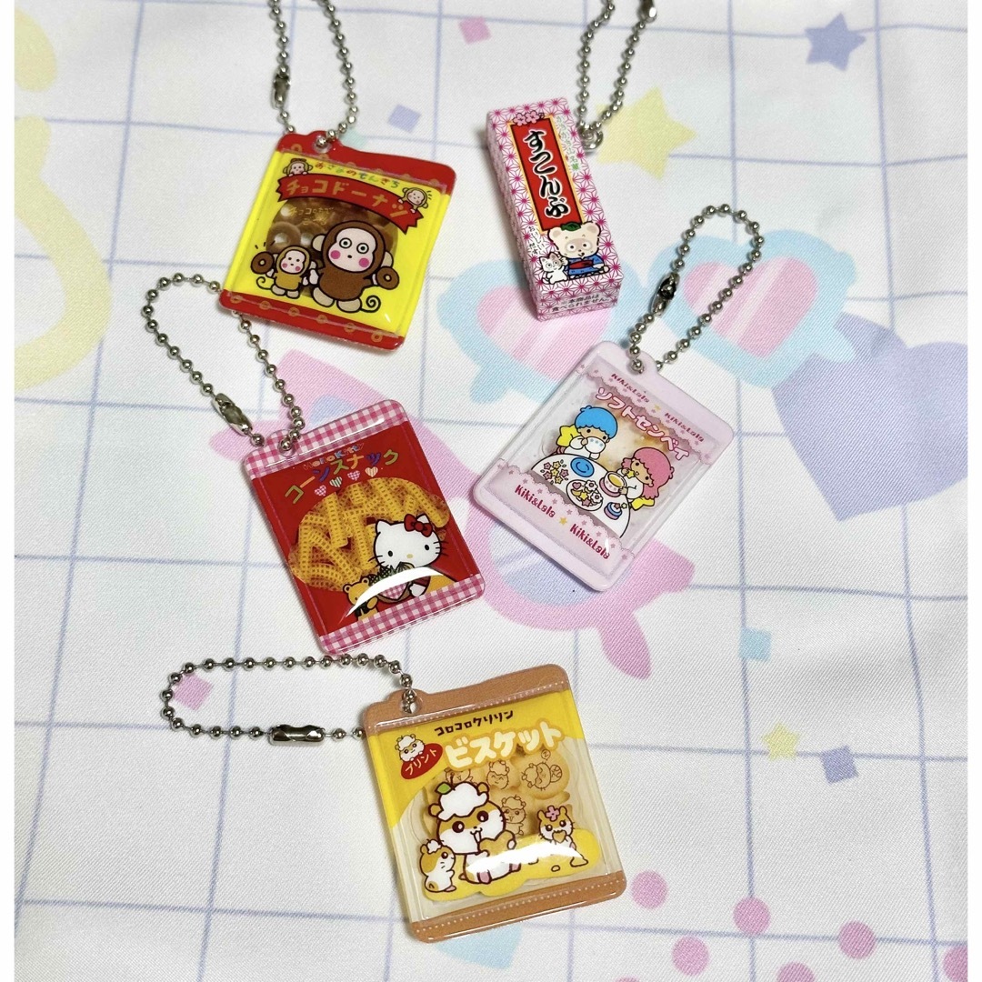BANDAI(バンダイ)のサンリオキャラクターズ お菓子チャーム 5種 エンタメ/ホビーのフィギュア(その他)の商品写真