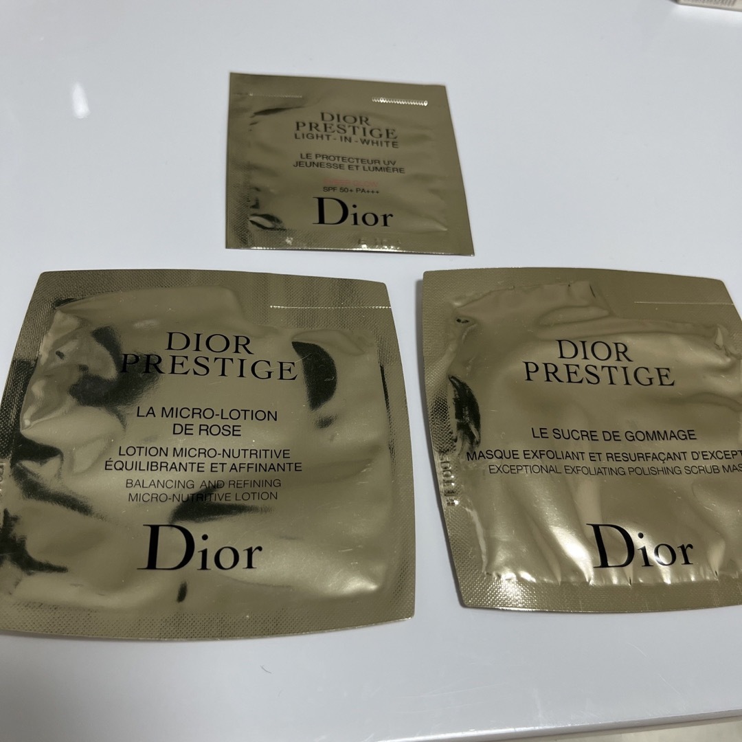 Dior(ディオール)のDIOR3点セット　洗顔料/化粧水/日焼け止め･化粧下地 コスメ/美容のキット/セット(サンプル/トライアルキット)の商品写真