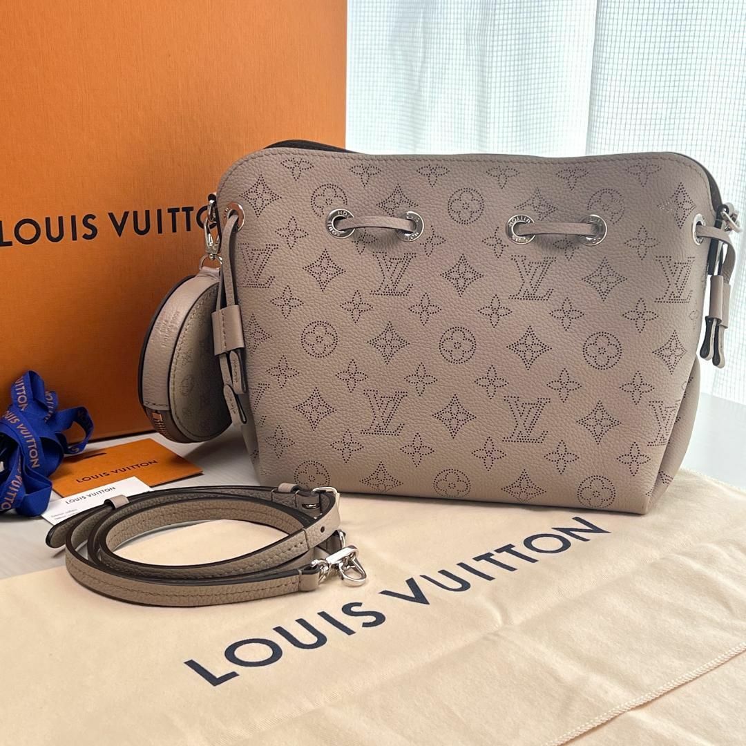 LOUIS VUITTON - ルイヴィトン マヒナ ベラ ガレ レザー ショルダー
