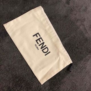 フェンディ(FENDI)のFENDI フェンディ　ポーチ　巾着　財布巾着(ポーチ)