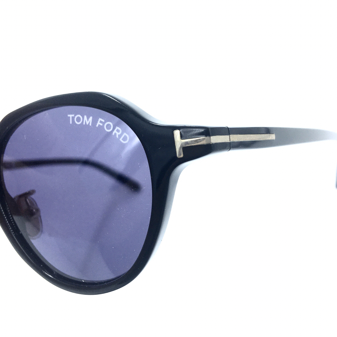 トムフォード　TOM FORD TF877-D 01V サングラス