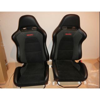 レカロ(RECARO)の【ジャンク】ランエボ9純正RECAROシート2脚(車種別パーツ)