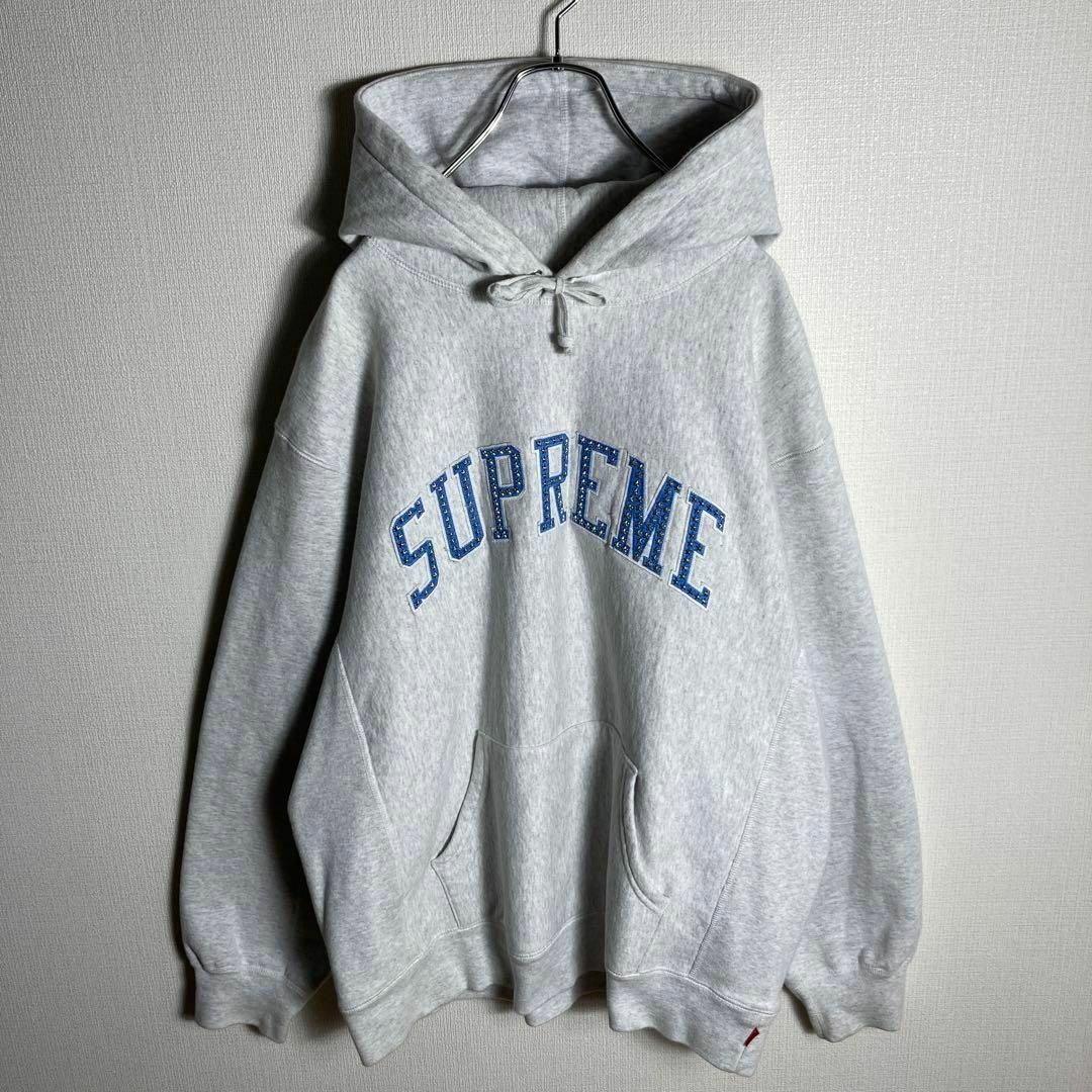 supreme パーカー　即完売　Lサイズ