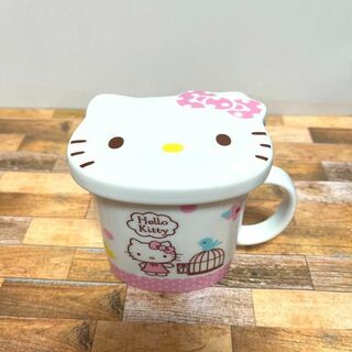 サンリオ - 【美品】ハローキティ フタ付きマグカップ