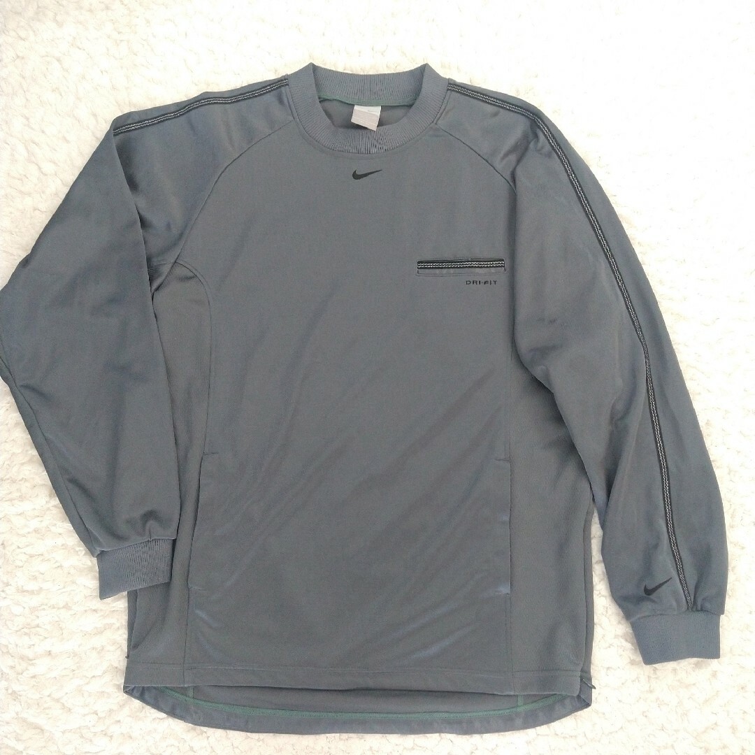 美品 NIKE ピステ プルオーバー ダブルスウッシュ 光沢 グレー XL | フリマアプリ ラクマ