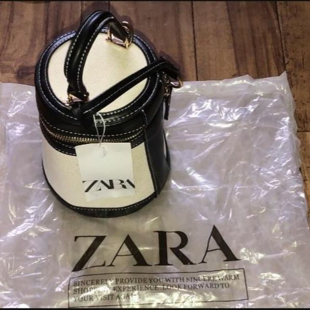 ZARA(ザラ)のZARA ザラ コントラストボックスバッグ ショルダーバッグ バッグ レディースのバッグ(ショルダーバッグ)の商品写真