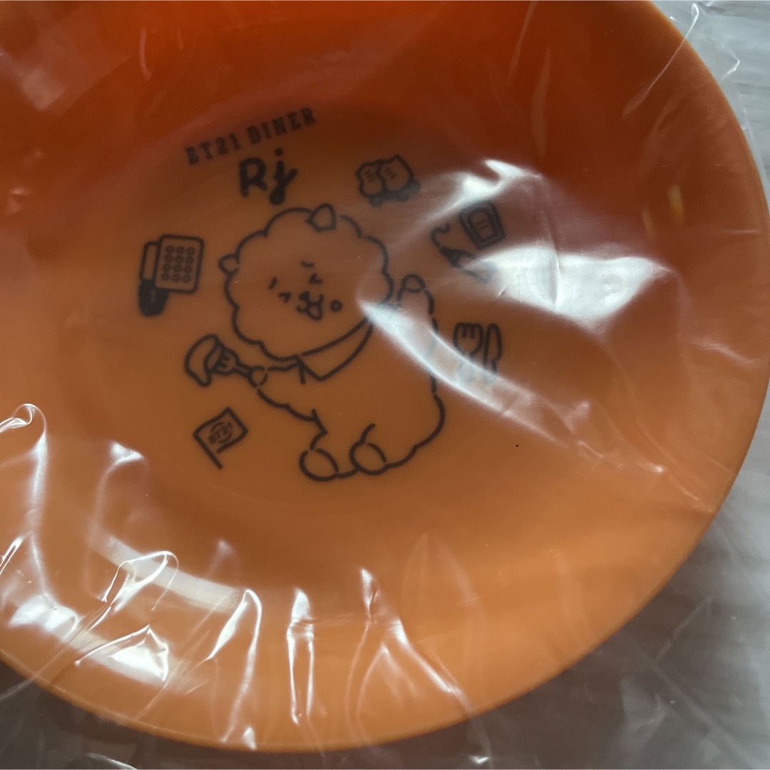 BT21(ビーティーイシビル)のBT21ダイナー Diner一番くじ カラフルプレート RJ エンタメ/ホビーのタレントグッズ(アイドルグッズ)の商品写真