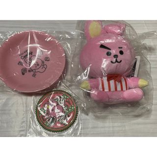 ビーティーイシビル(BT21)のBT21一番くじDinerぬいぐるみカラフルプレートコースターセット COOKY(アイドルグッズ)